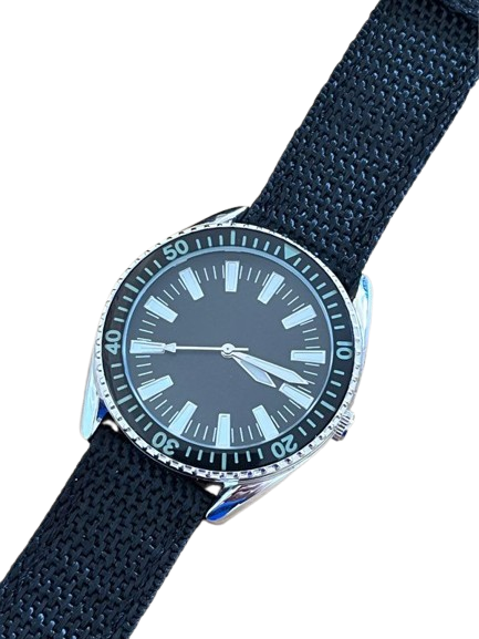 ⌚✨ Eleganza e Precisione: Trova l’Orologio Perfetto per Te! ✨⌚